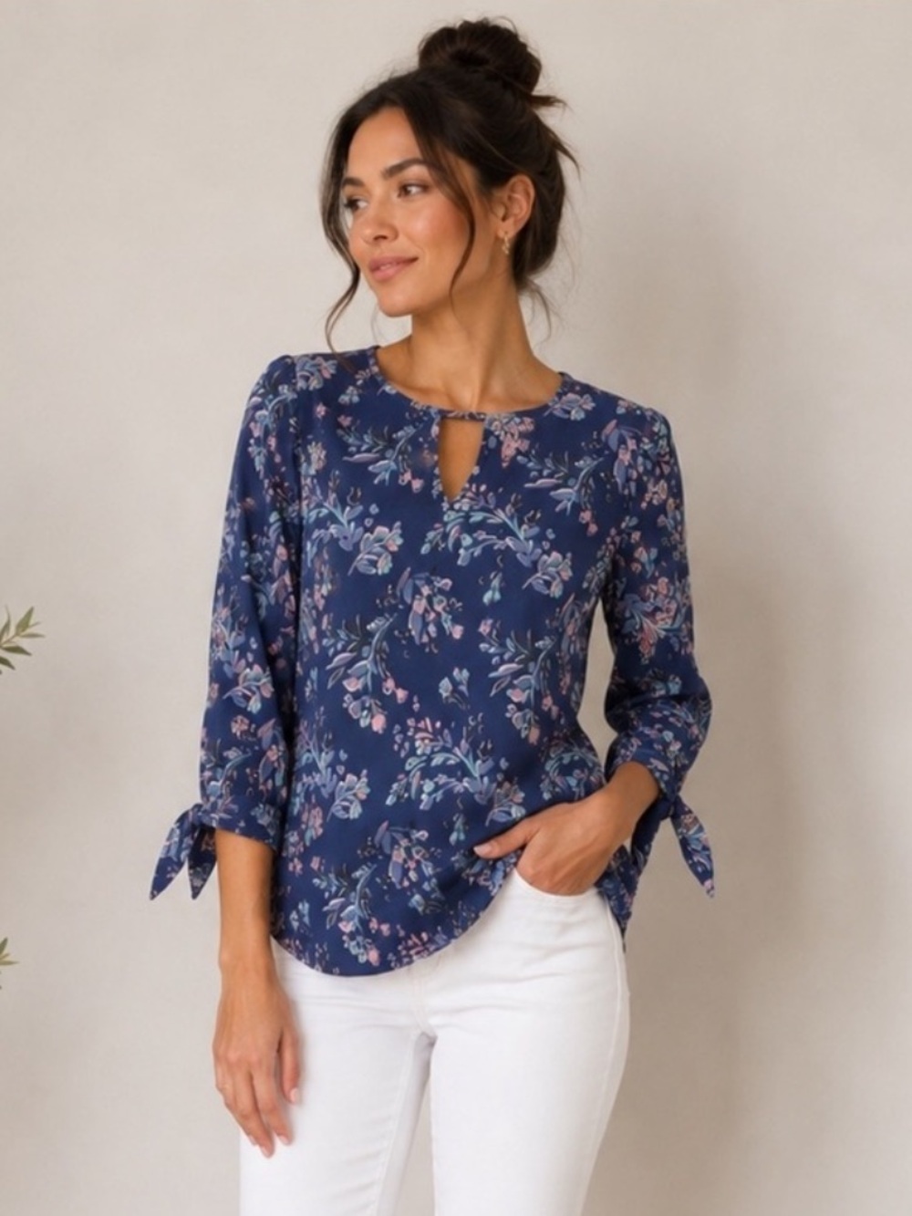 NWT 41 Hawthorn Stitch Fix Taryn Tie Sleeve Blue Floral Blouse Size Small